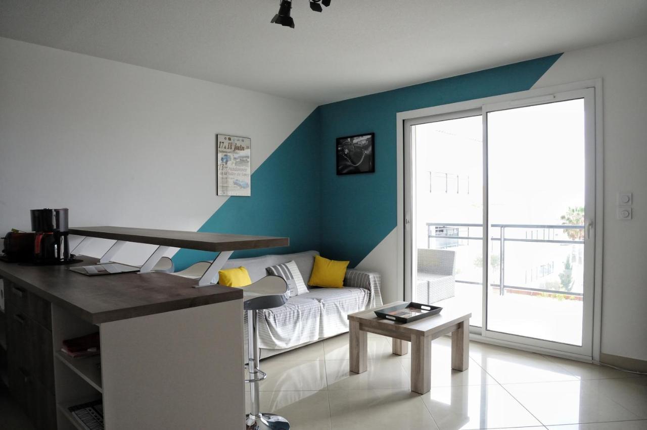 T2 moderne avec terrasse a 100m de la plage et parking sécurisé 4 PERS MAXI Saint-Pierre-la-Mer  Extérieur photo